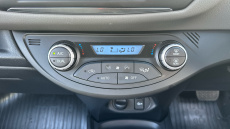 Toyota Yaris 1.5 Hybrid Icon 5dr CVT Hybrid Hatchback